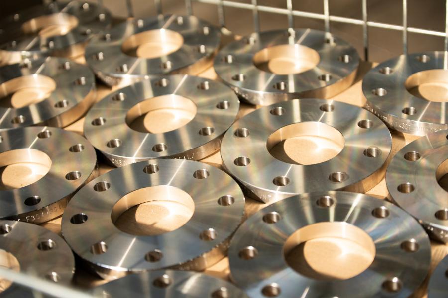 In the world of forged flanges: types and features